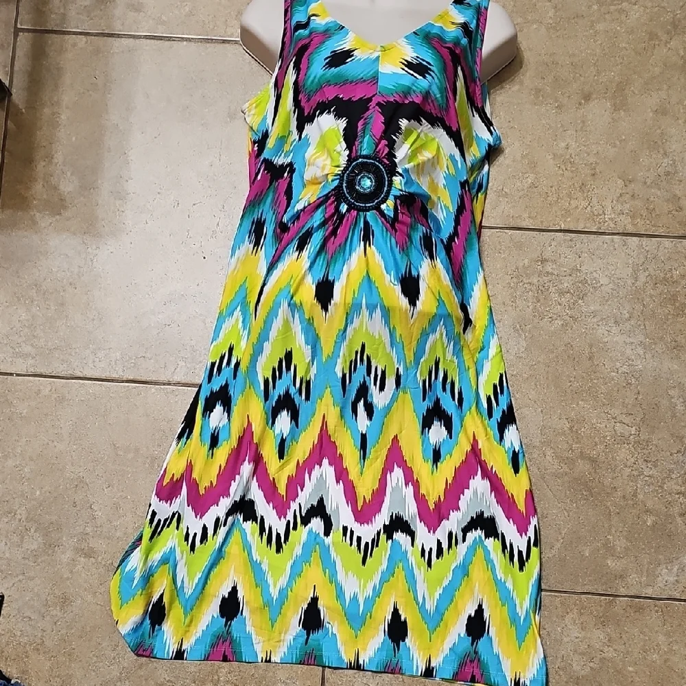Colorful Chevron Pattern Mini Dress - Picture 2 of 4